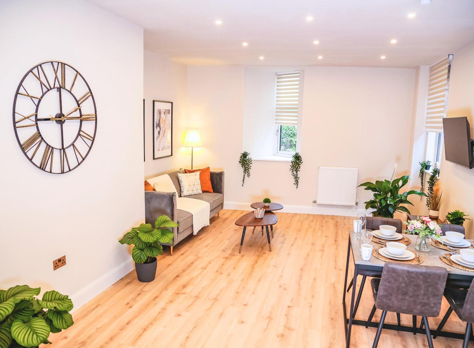 Shrewsbury Apartments By Bevolve - Free Parking Номер фото