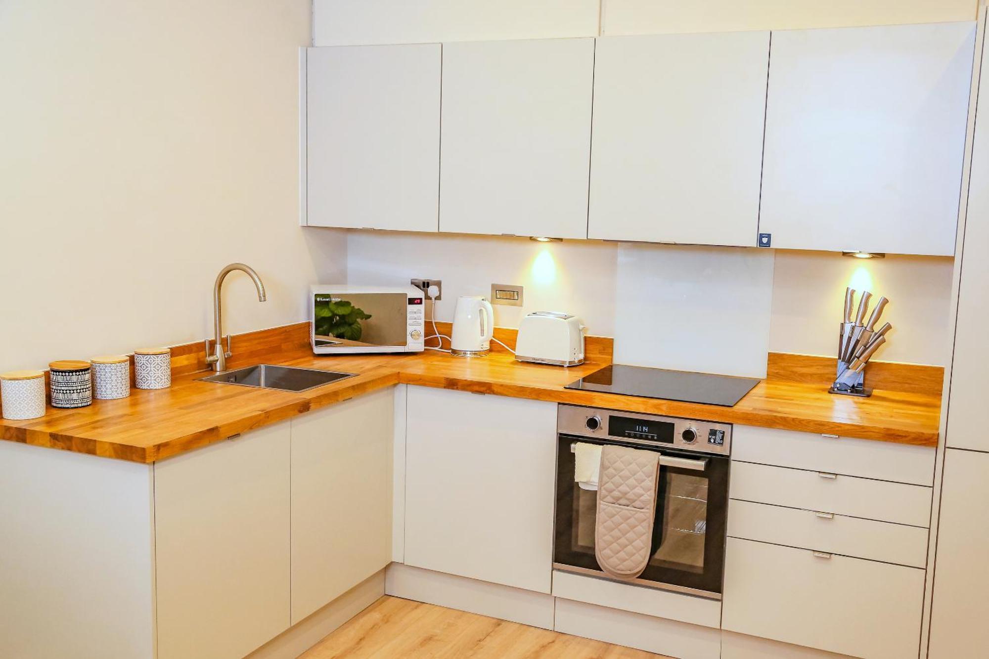 Shrewsbury Apartments By Bevolve - Free Parking Экстерьер фото